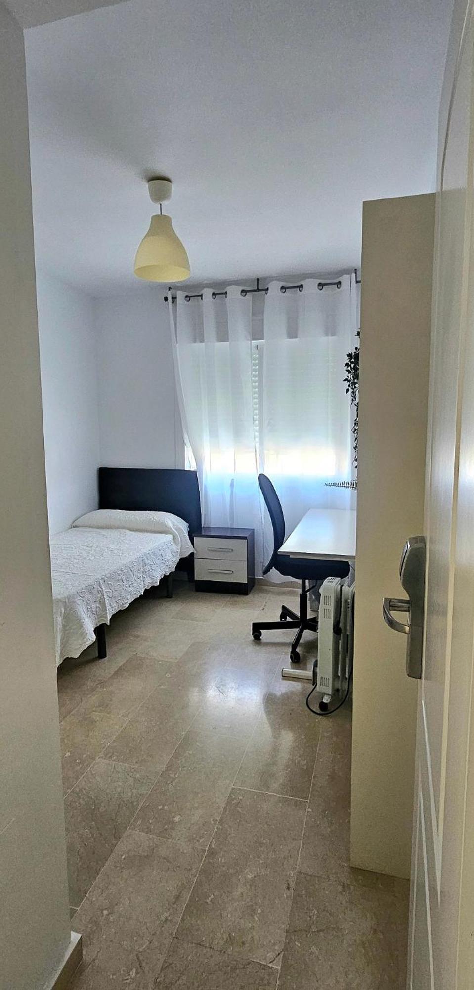 马拉加主教大学旅舍公寓 外观 照片