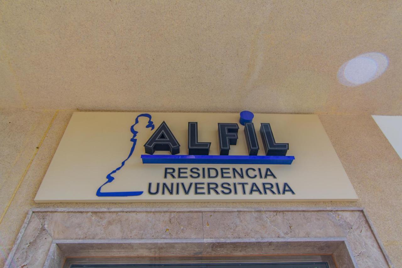 马拉加主教大学旅舍公寓 外观 照片
